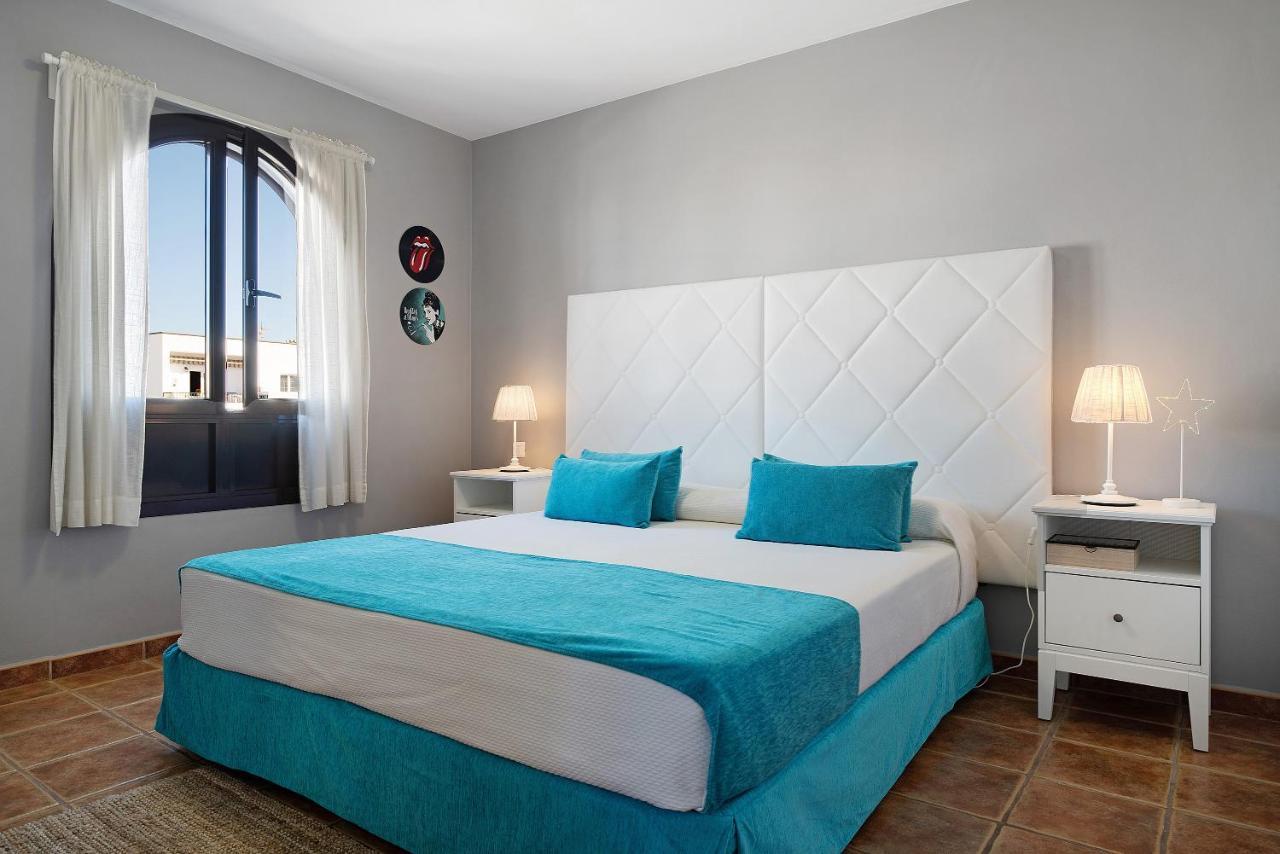 Apartamentos La Estrella III 플라야블랑카 외부 사진