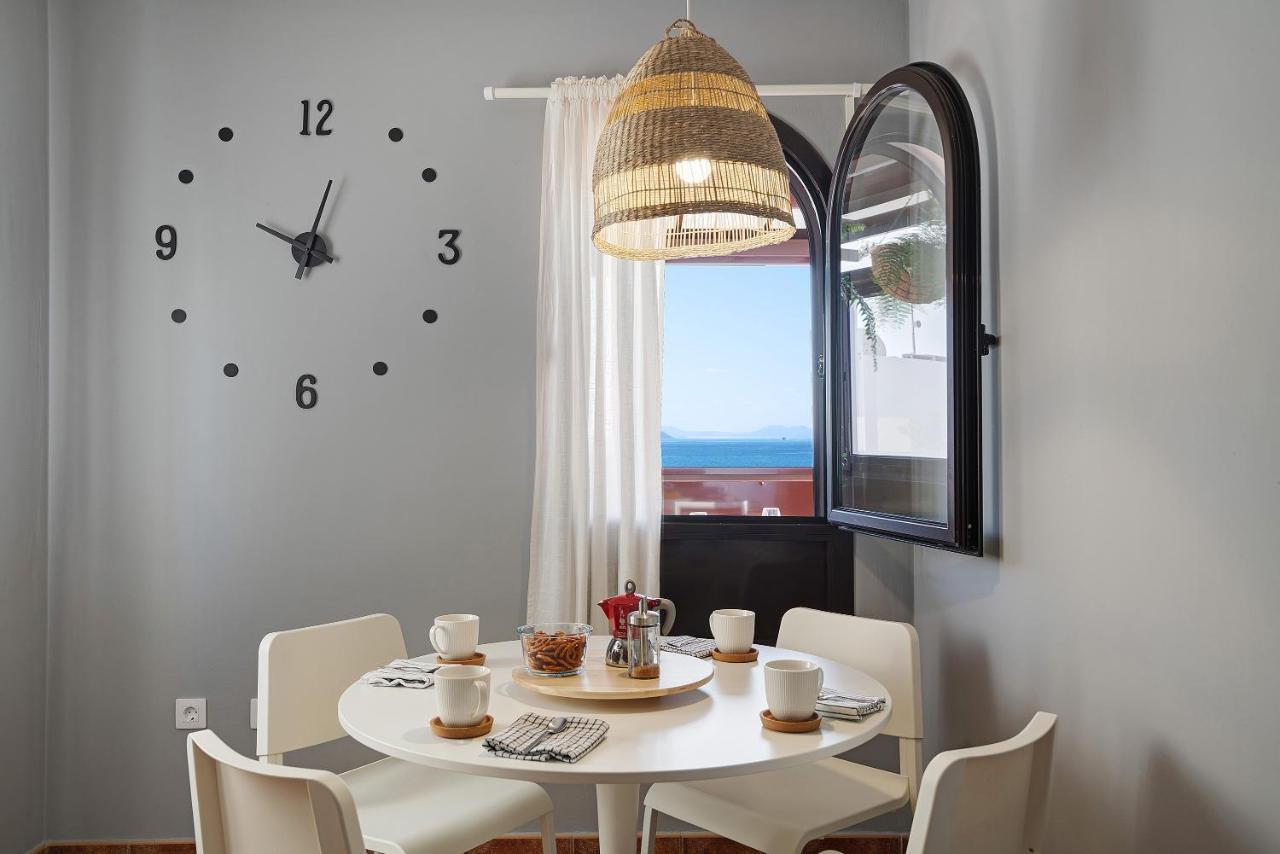 Apartamentos La Estrella III 플라야블랑카 외부 사진